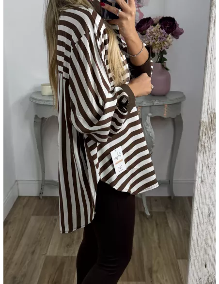 Camisa de rayas distintas chocolate