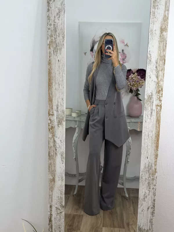 Conjunto Mikeld gris