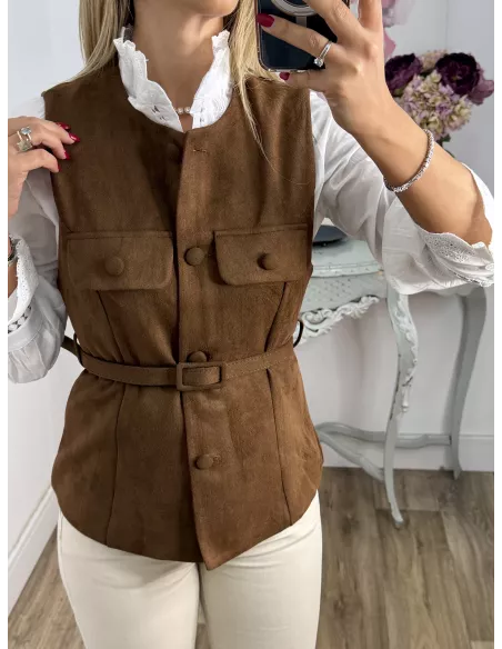 Chaleco de antelina choco