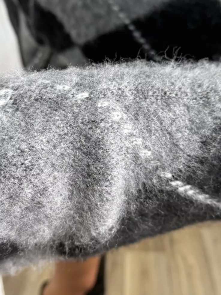 Conjunto de rombos gris y negro