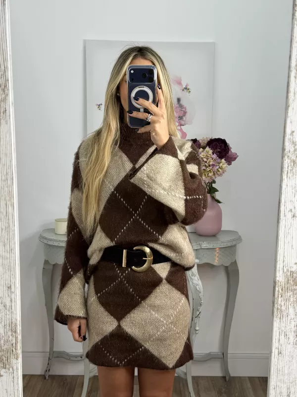 Conjunto de rombos choco y beige