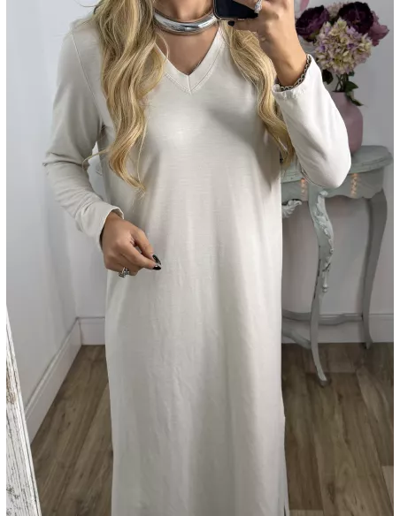 Vestido Adelaida cuello pico beige