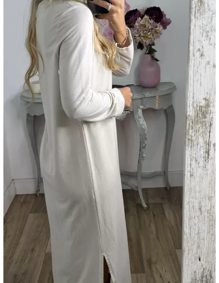 Vestido Adelaida cuello pico beige