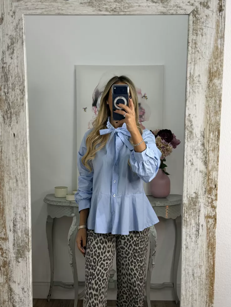 Camisa Amber peplum celeste