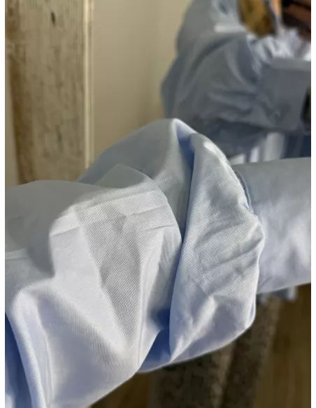 Camisa Amber peplum celeste