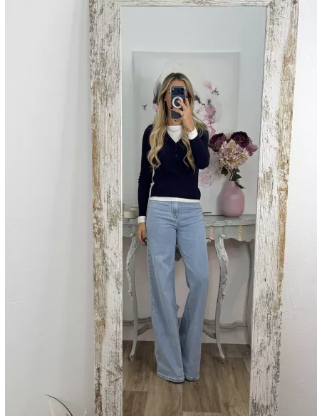 Jersey azul marino con camiseta