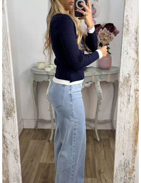 Jersey azul marino con camiseta