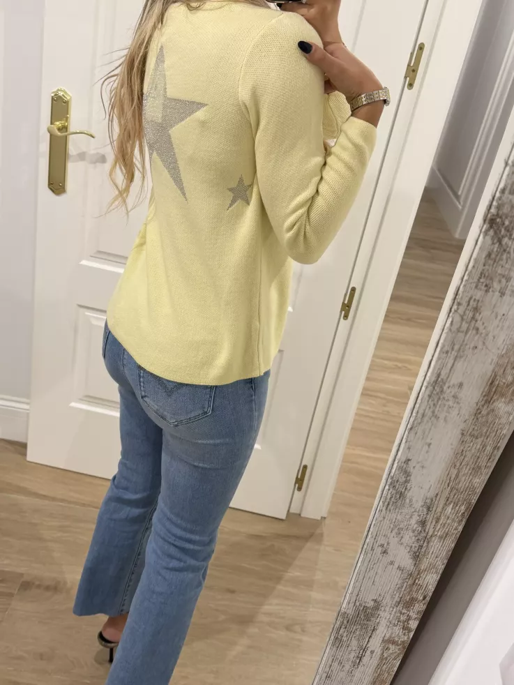 Jersey amarillo estrella en la espalda