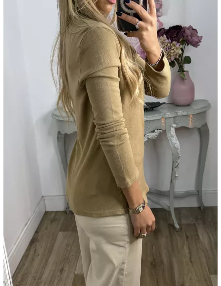 Camiseta algodón botones camel