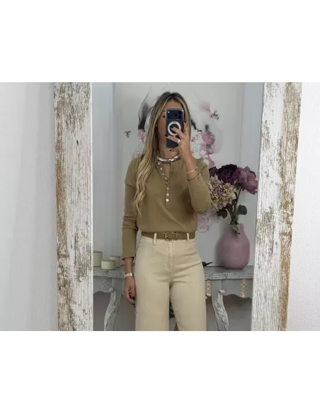 Camiseta algodón botones camel