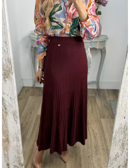 Falda de punto plisada burdeos