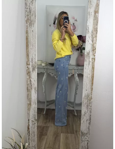 Jeans Margaritas bordadas