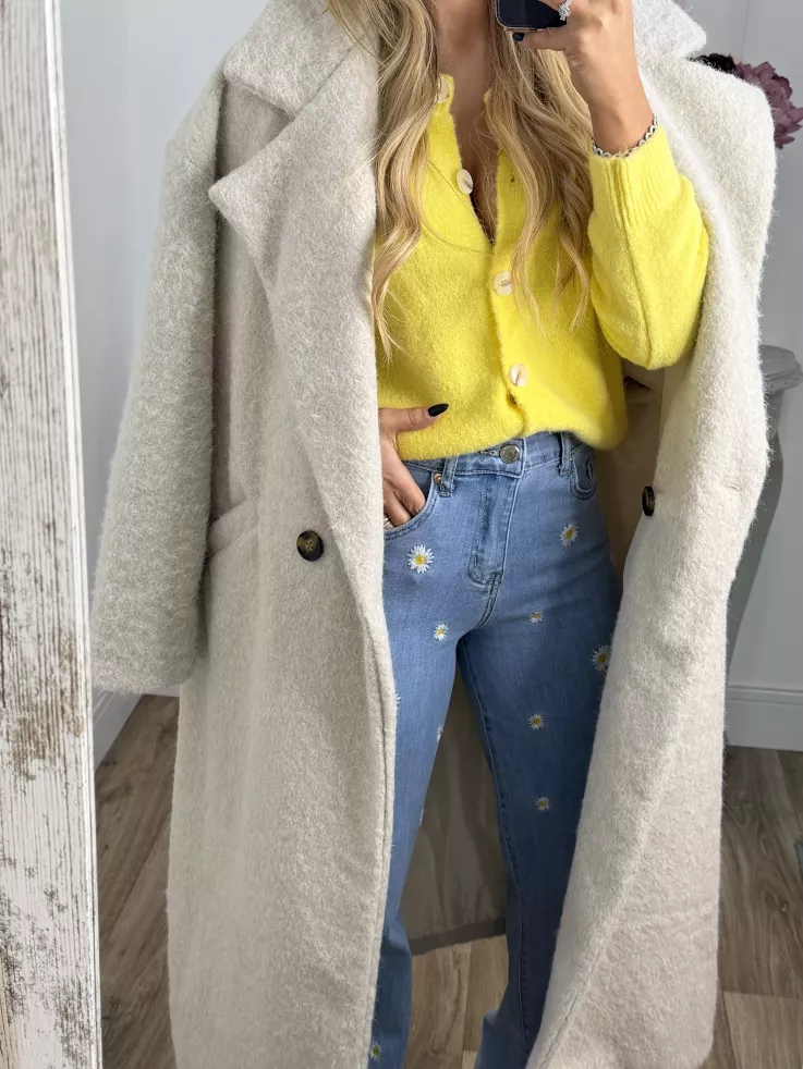 Jeans Margaritas bordadas