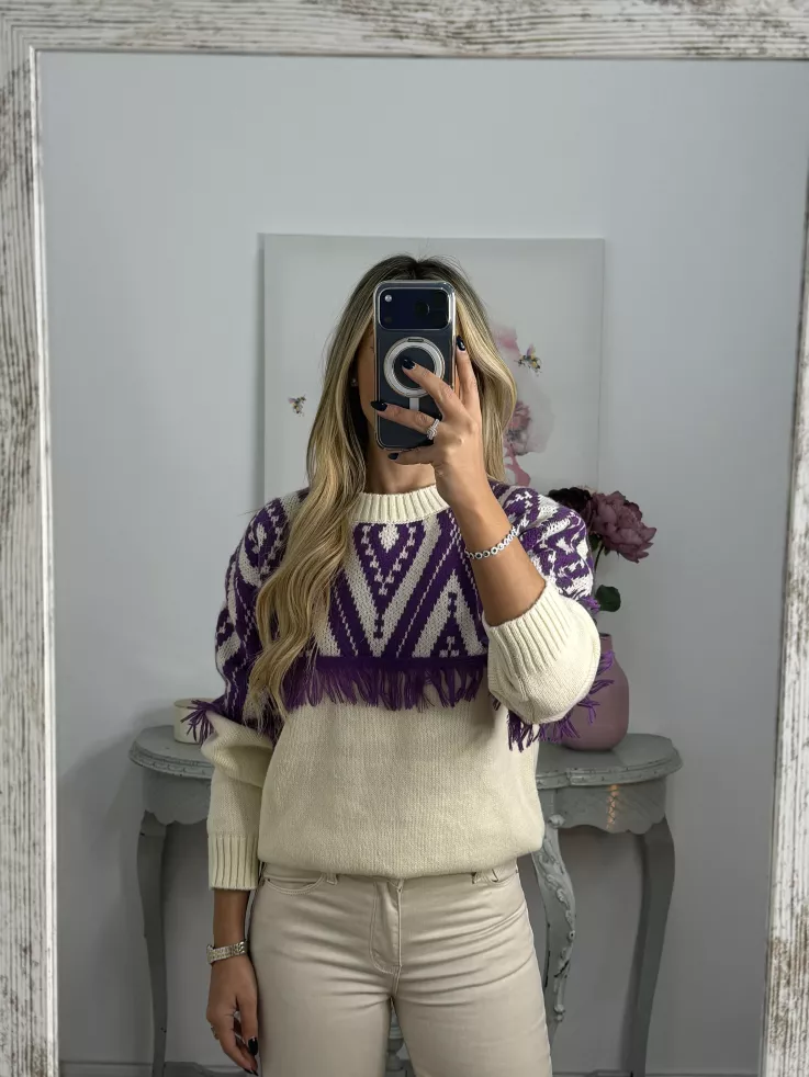 Jersey beige con flecos morados