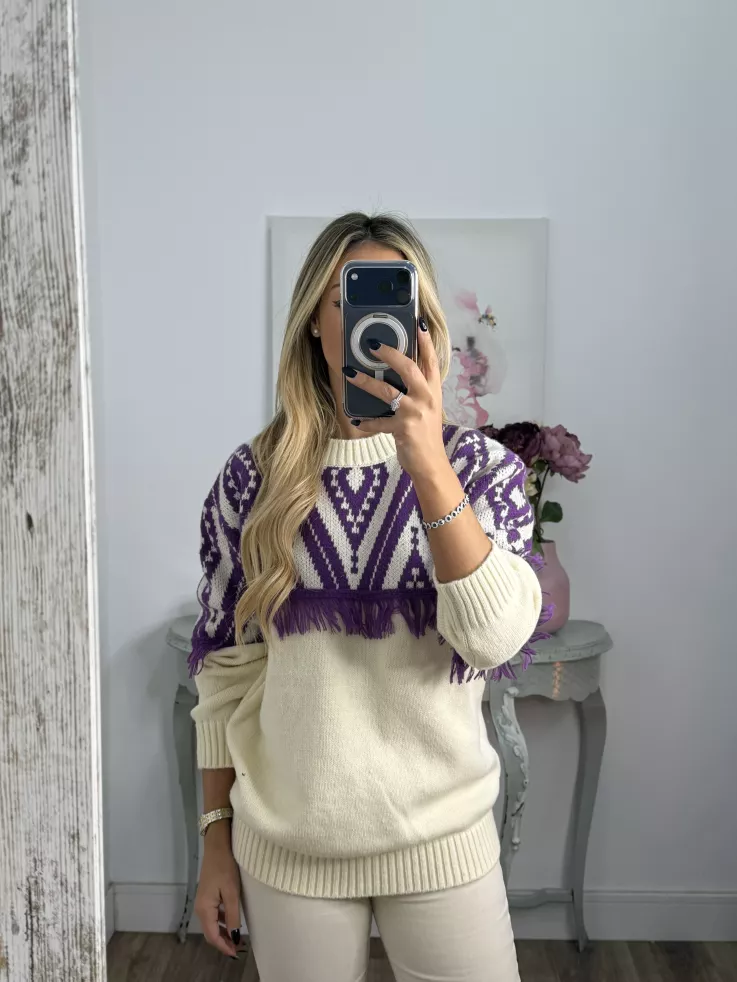Jersey beige con flecos morados
