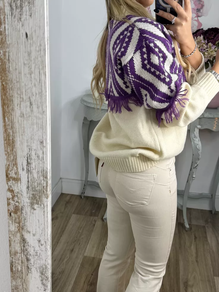 Jersey beige con flecos morados