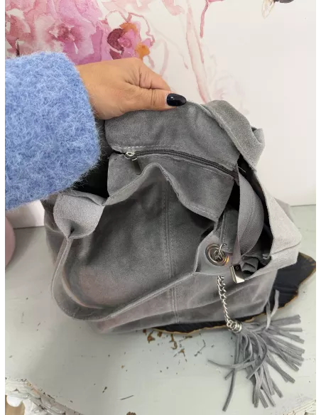 Bolso tipo serraje gris