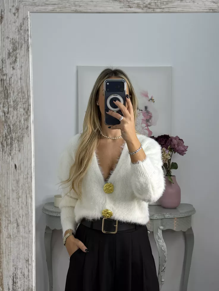 Rebeca blanca botones grandes dorados