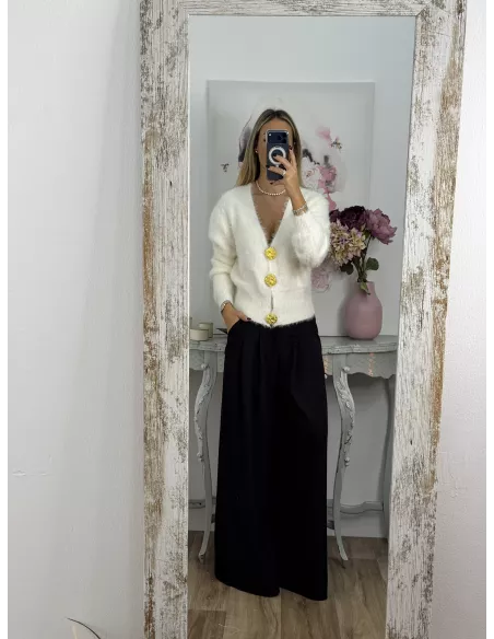 Rebeca blanca botones grandes dorados