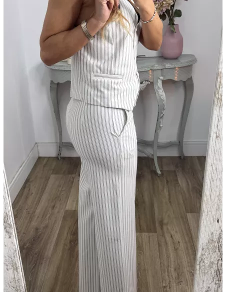 Pantalón blanco con raya diplomática