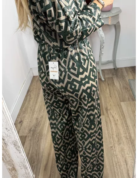 Conjunto brillo estampado verde y arena