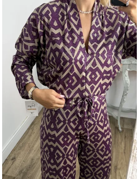 Conjunto brillo estampado morado y arena