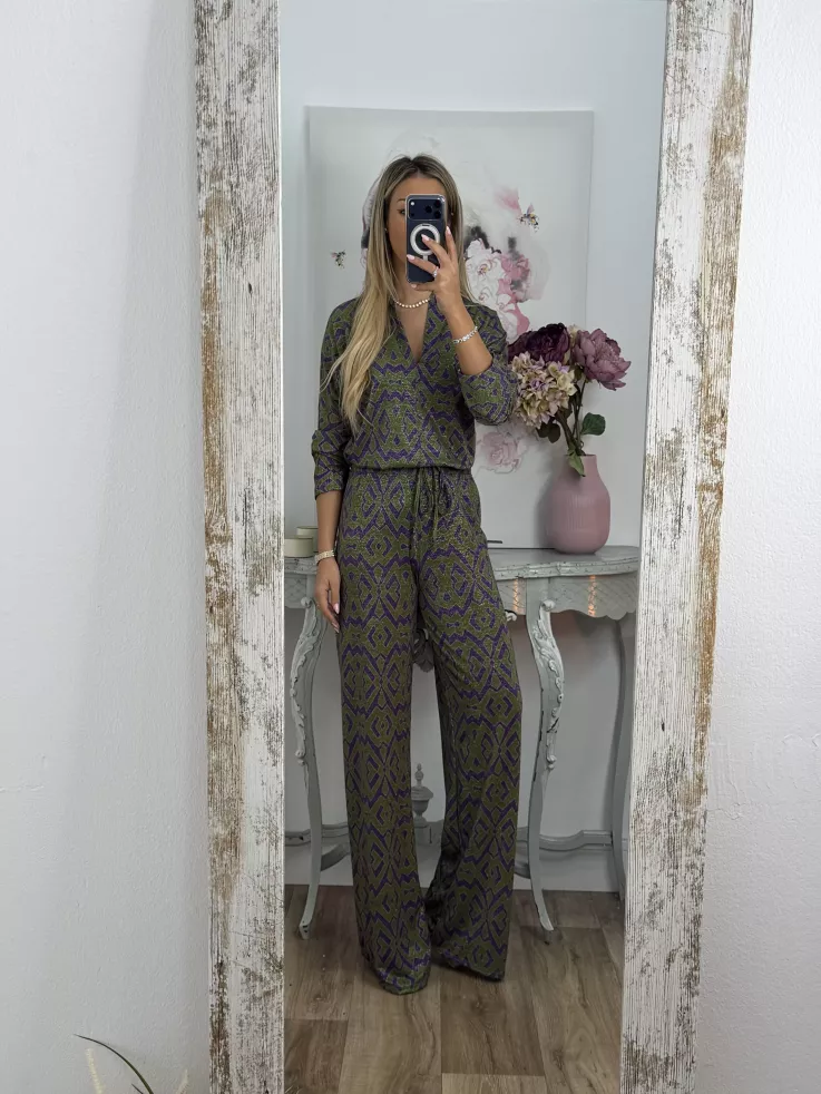 Conjunto brillo estampado verde y morado