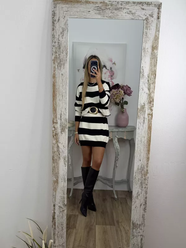 Vestido Apri raya blanco y negro