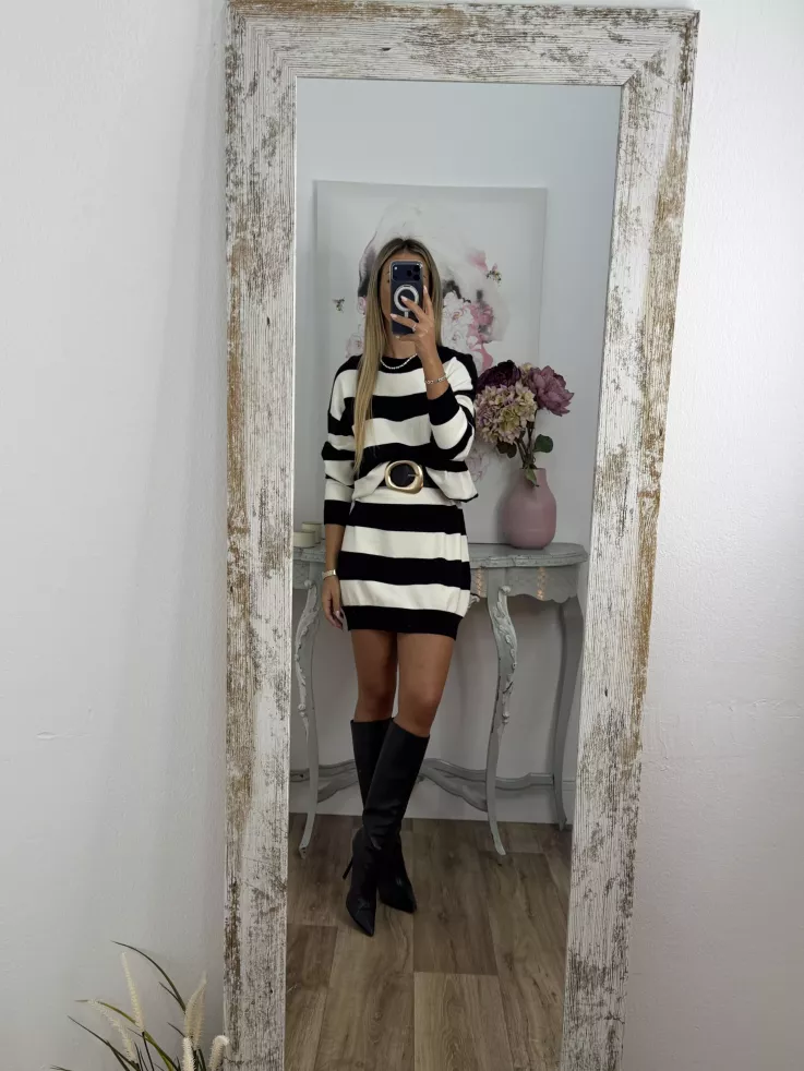 Vestido Apri raya blanco y negro