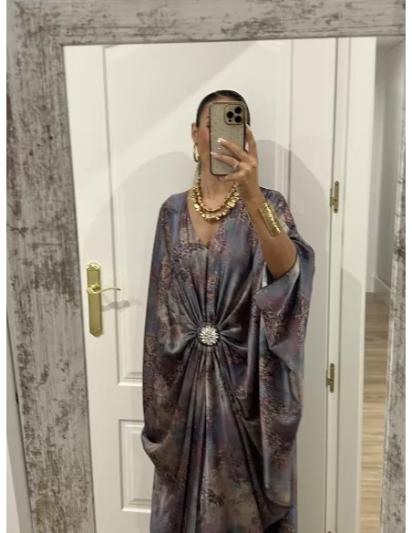 Vestido tipo túnica broche