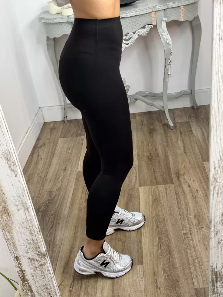 Leggins negro tiro alto liso