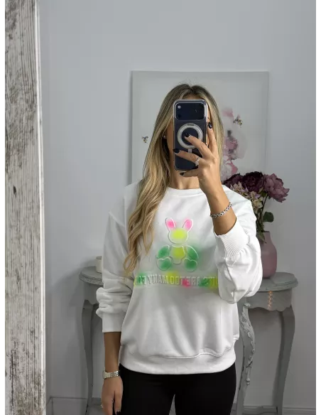 Sudadera blanca oso