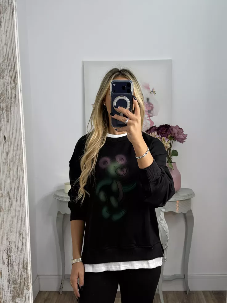 Sudadera negra oso