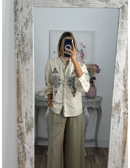 Camisa Leli beige bordada