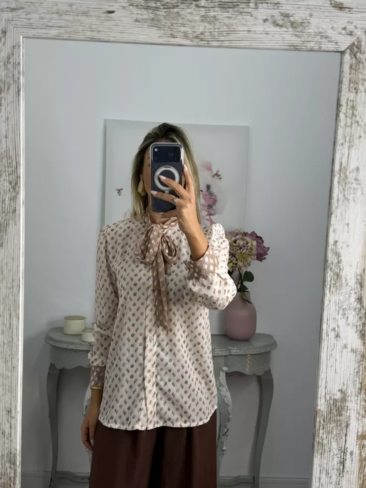 Camisa lazada lunares beige