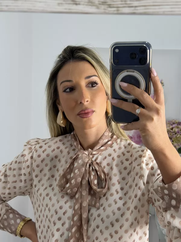 Pendientes dorado y crema