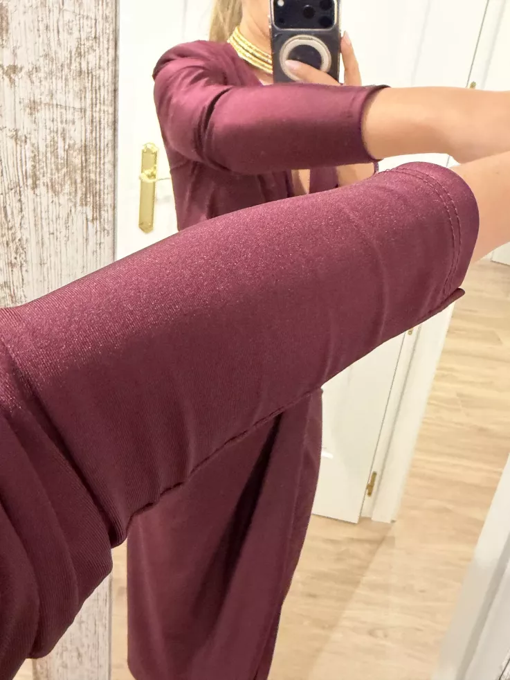 Vestido Oriana color vino manga larga