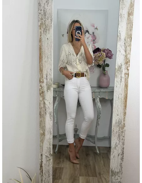 Chaqueta encaje beige abotonada