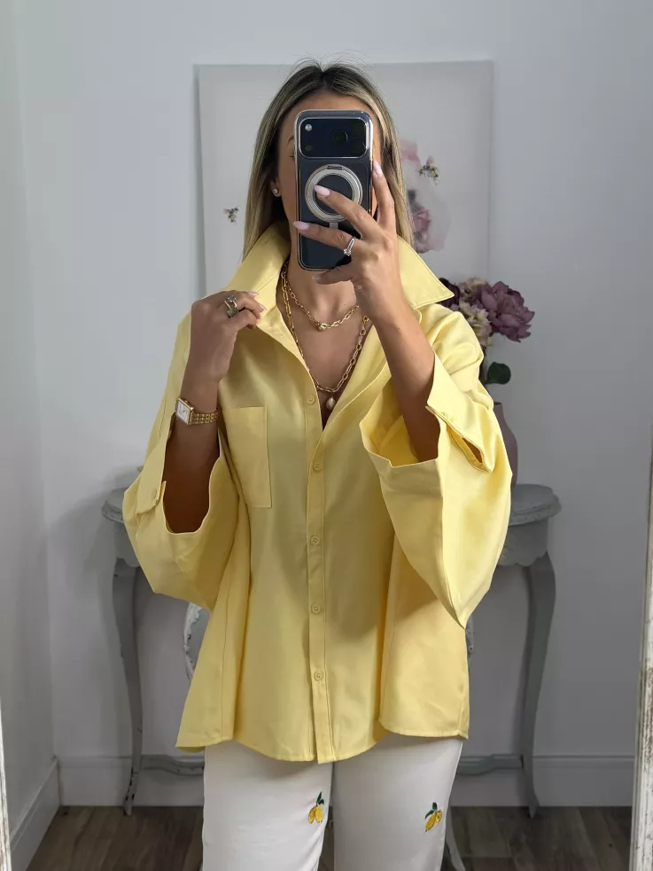 Camisa crop amarilla
