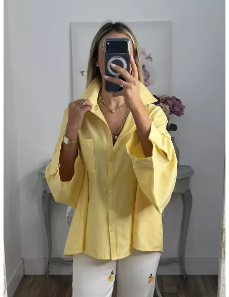 Camisa crop amarilla