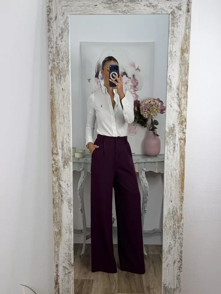 Pantalón corte masculino burdeos