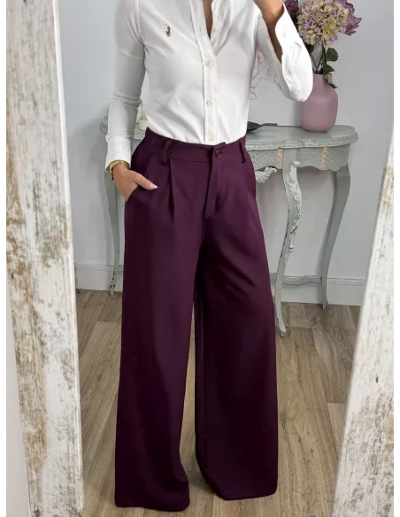 Pantalón corte masculino burdeos