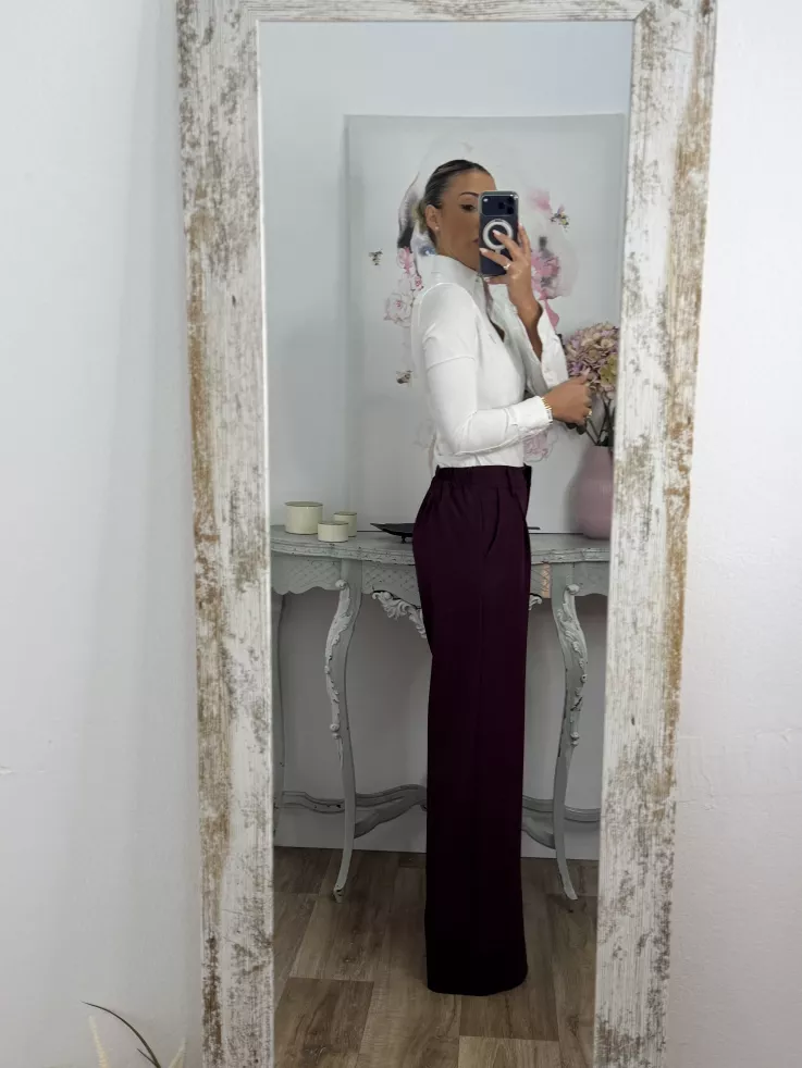 Pantalón corte masculino burdeos