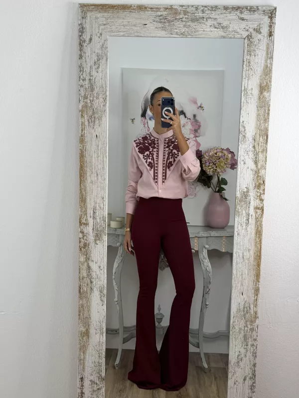 Pantalón campana largo burdeos