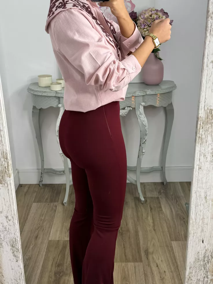 Pantalón campana largo burdeos