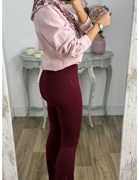 Pantalón campana largo burdeos