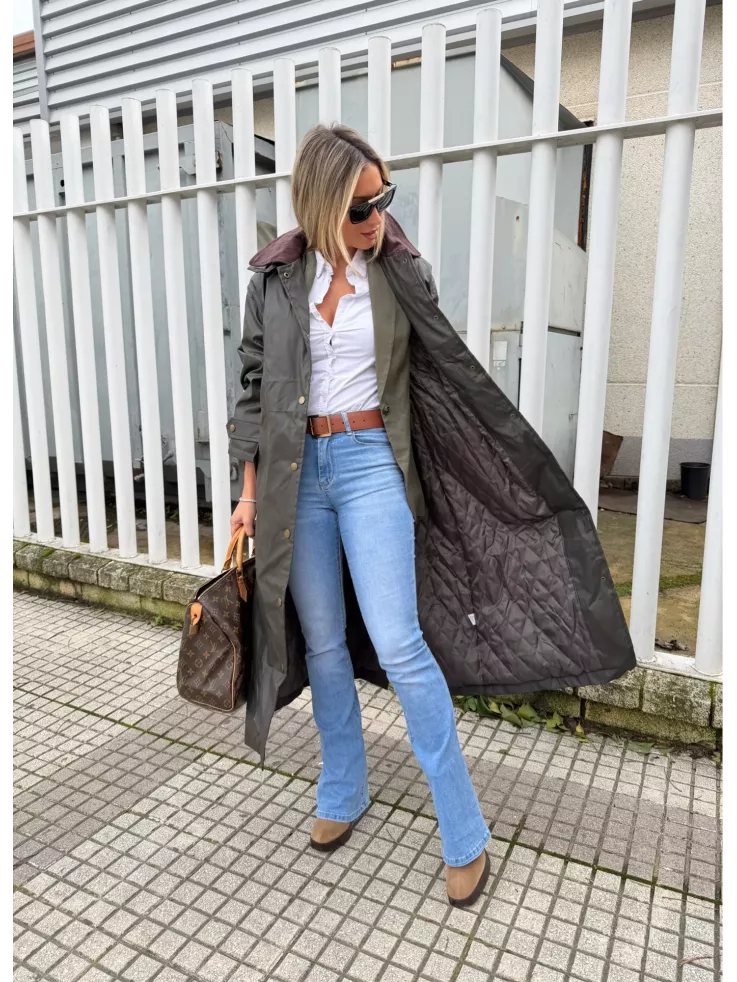 Gabardina larga Brithis