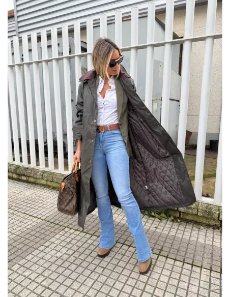 Gabardina larga Brithis