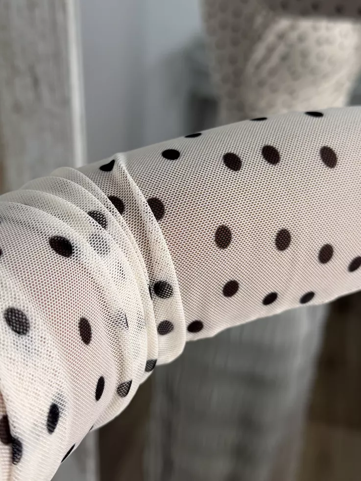 Body tull  linares beige y negro