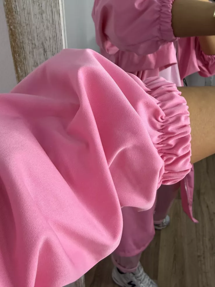 Cortavientos frunce cintura rosa